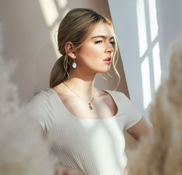 Sandrop Necklace - Gold - Mother of Pearl Gradient