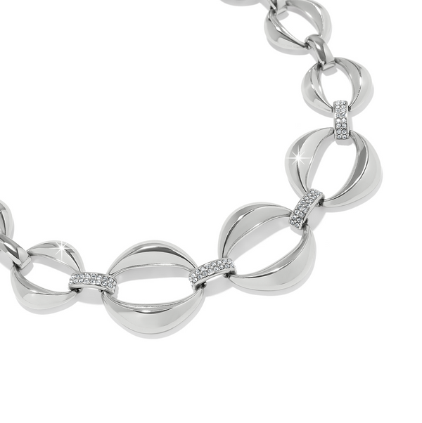Meridian Classic Cresent Link Necklace